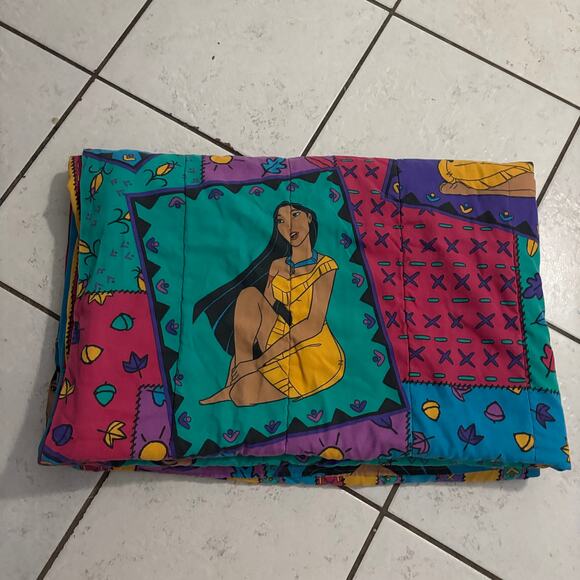 Vintage Disney Pocahontas Reversible Comforter Bedspread - Picture 3 of 3